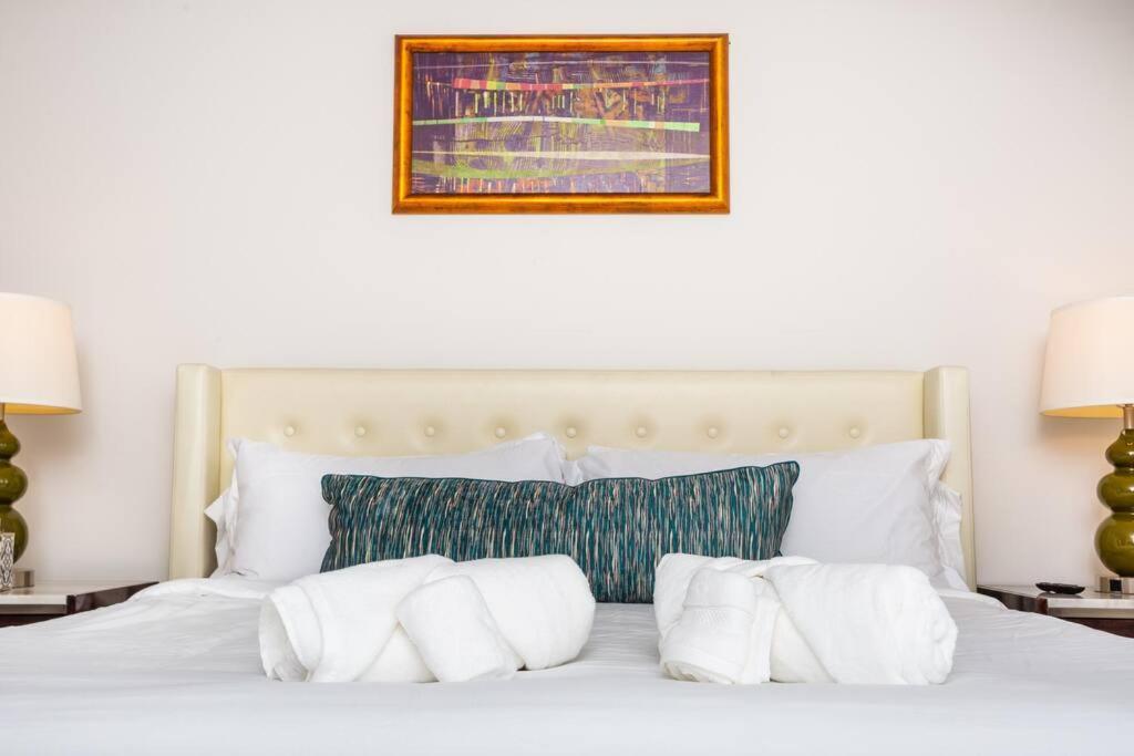Comfy Studio With Cali King Size Mattress San Diego Zewnętrze zdjęcie